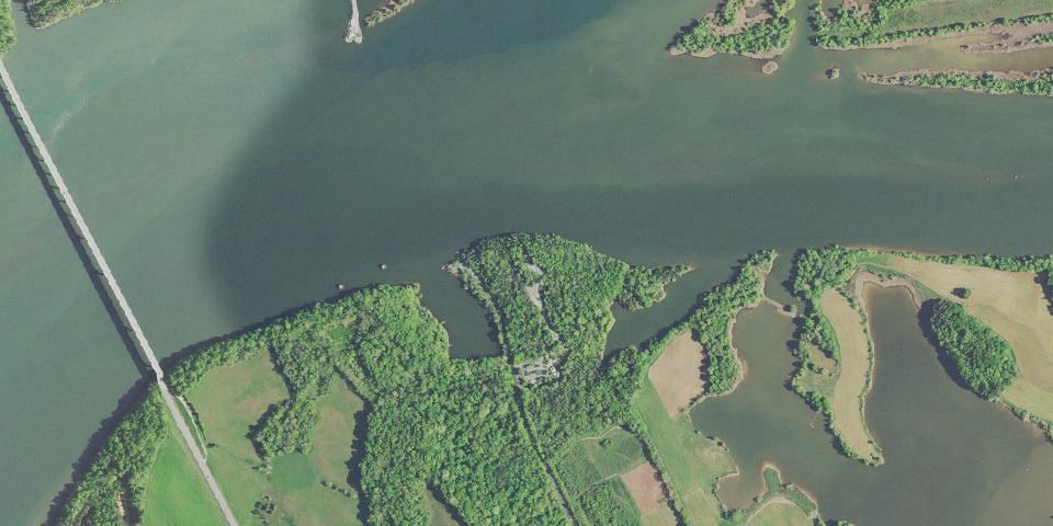 Real aerial photograph at Cherokee Trail of Tears State Park